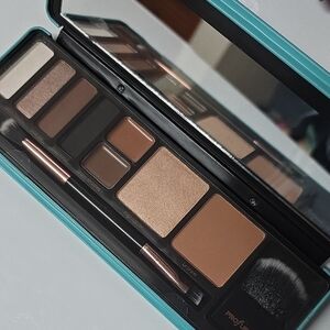 Profusion Cosmetics Neutral Eyeshadow Highlighter, Bronzer Palette NEW